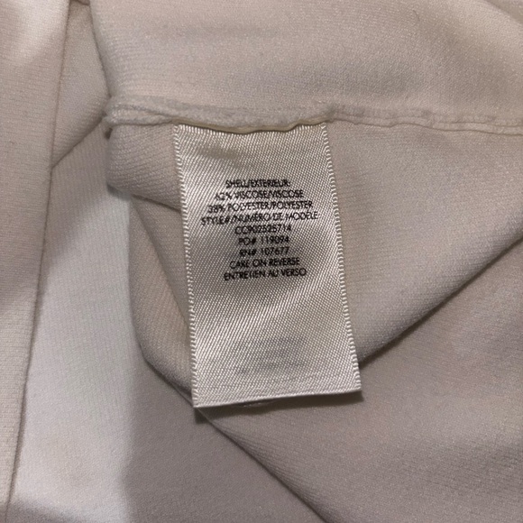 Alice + Olivia Nettie Ruffle Sleeve Crewneck Sweater - Size XS White - Picture 6 of 11